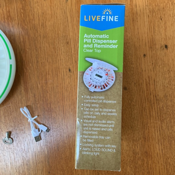 Live find automatic pill dispenser - Picture 3 of 8